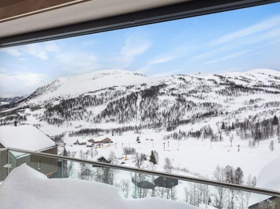 Flygende Utsiktshytte Med Magisk Utsikt Sogndal Bagian luar foto